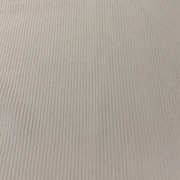 ⭐️Ribbed Notch Neck T-Shirt - Picture 5 of 7